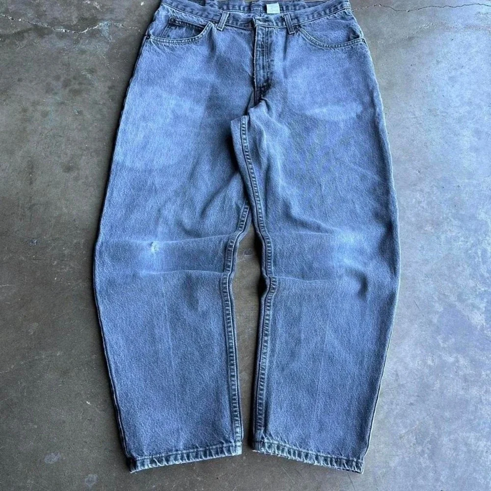 Levis faded grey